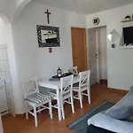 Oaza * Rogoznica (Sibenik-Knin)